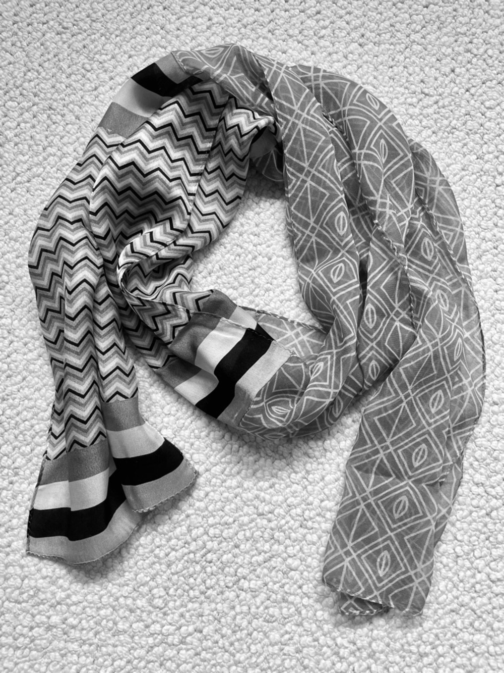 Ann Taylor Silk Geometric Scarf | Black White Chevron Stripe Oblong